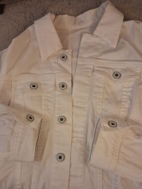AG Adriano Goldschmied White Button-Up Denim Jacket